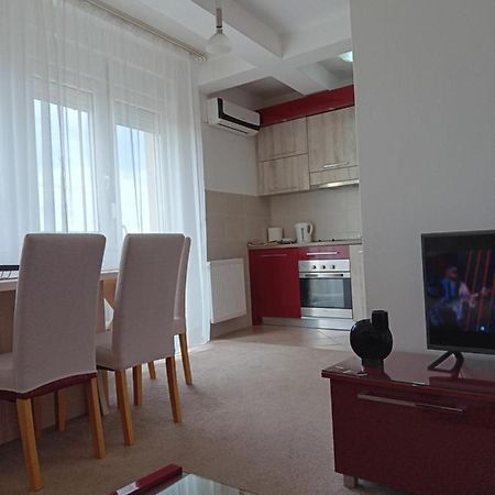 Wing 3 Apartman ,,Bc ,, Ягодина Экстерьер фото