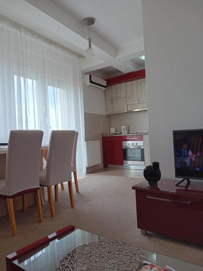 Wing 3 Apartman ,,Bc ,, Ягодина Экстерьер фото